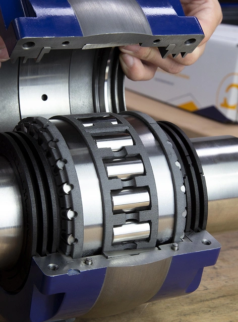Split roller bearings USA – advanced split bearing solutions with patented 3D-printed cage technology by Bowman Bearing Technologies